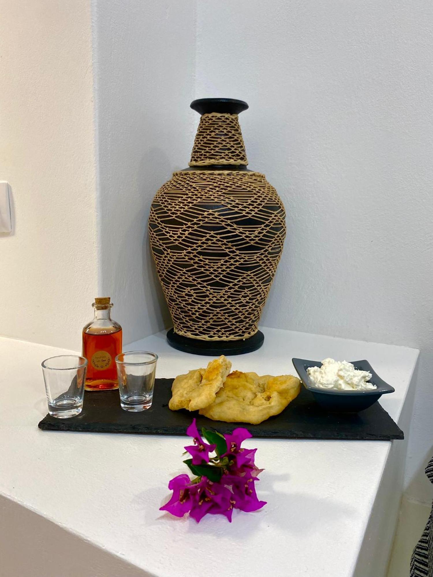 Babatseratsi Skyrian 2 Apartment