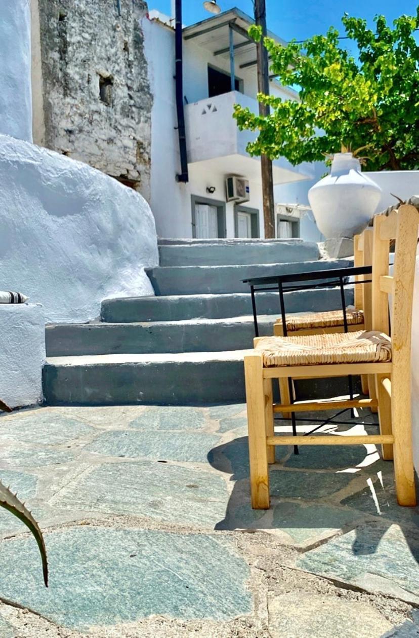 Apartment Babatseratsi Skyrian 2 Skyros