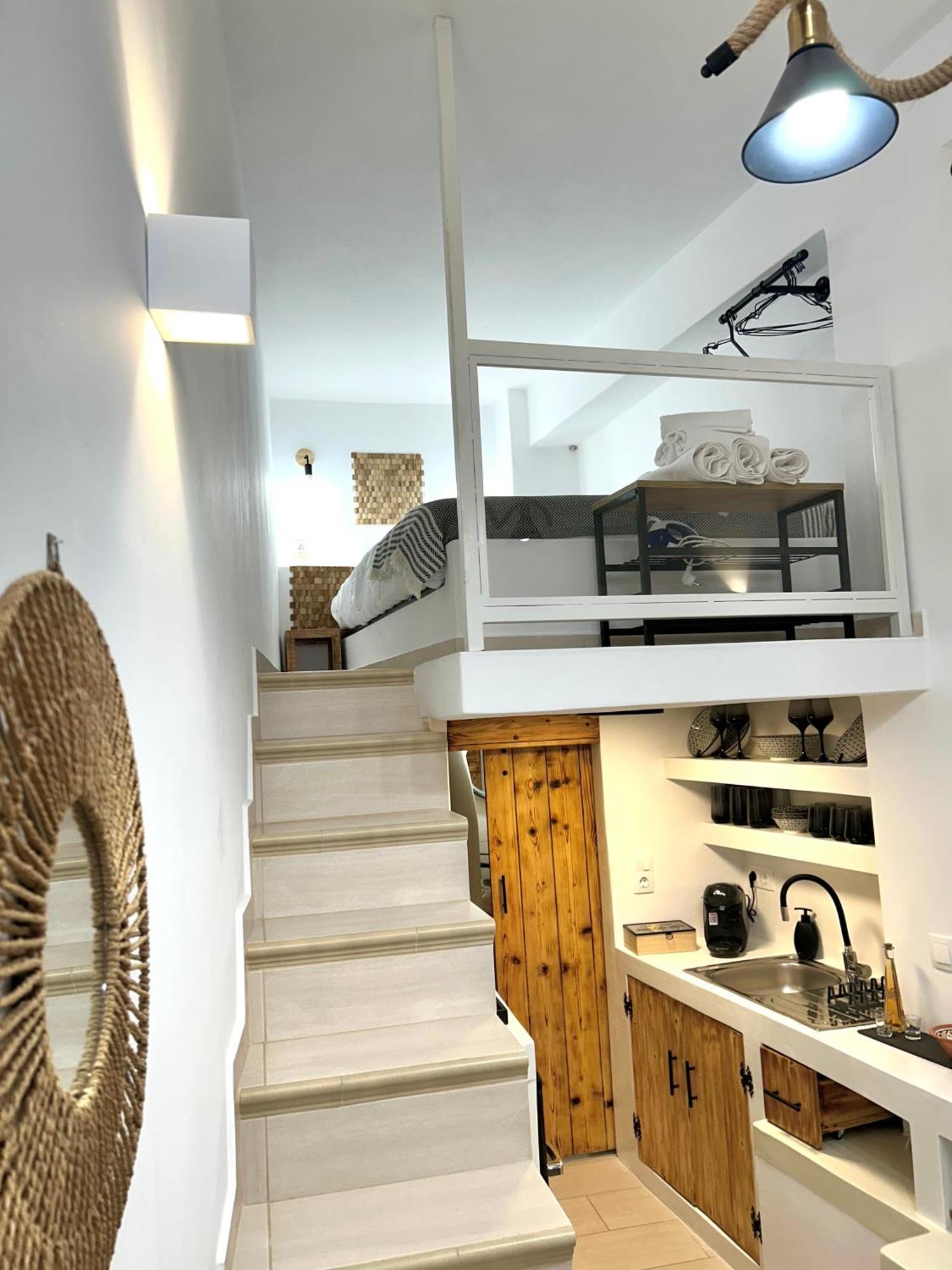 Apartment Babatseratsi Skyrian 2 Skyros