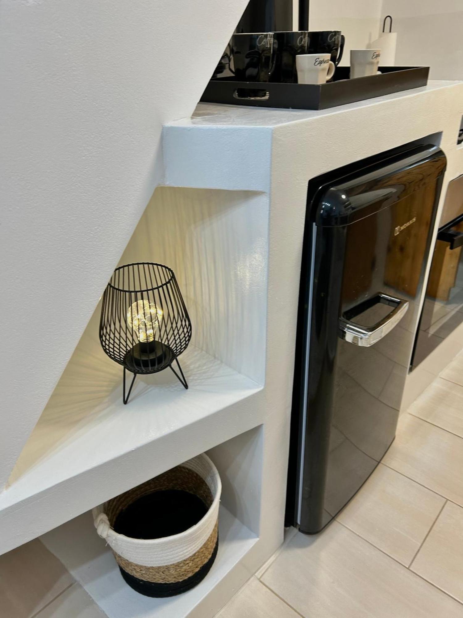 Apartment Babatseratsi Skyrian 2 *